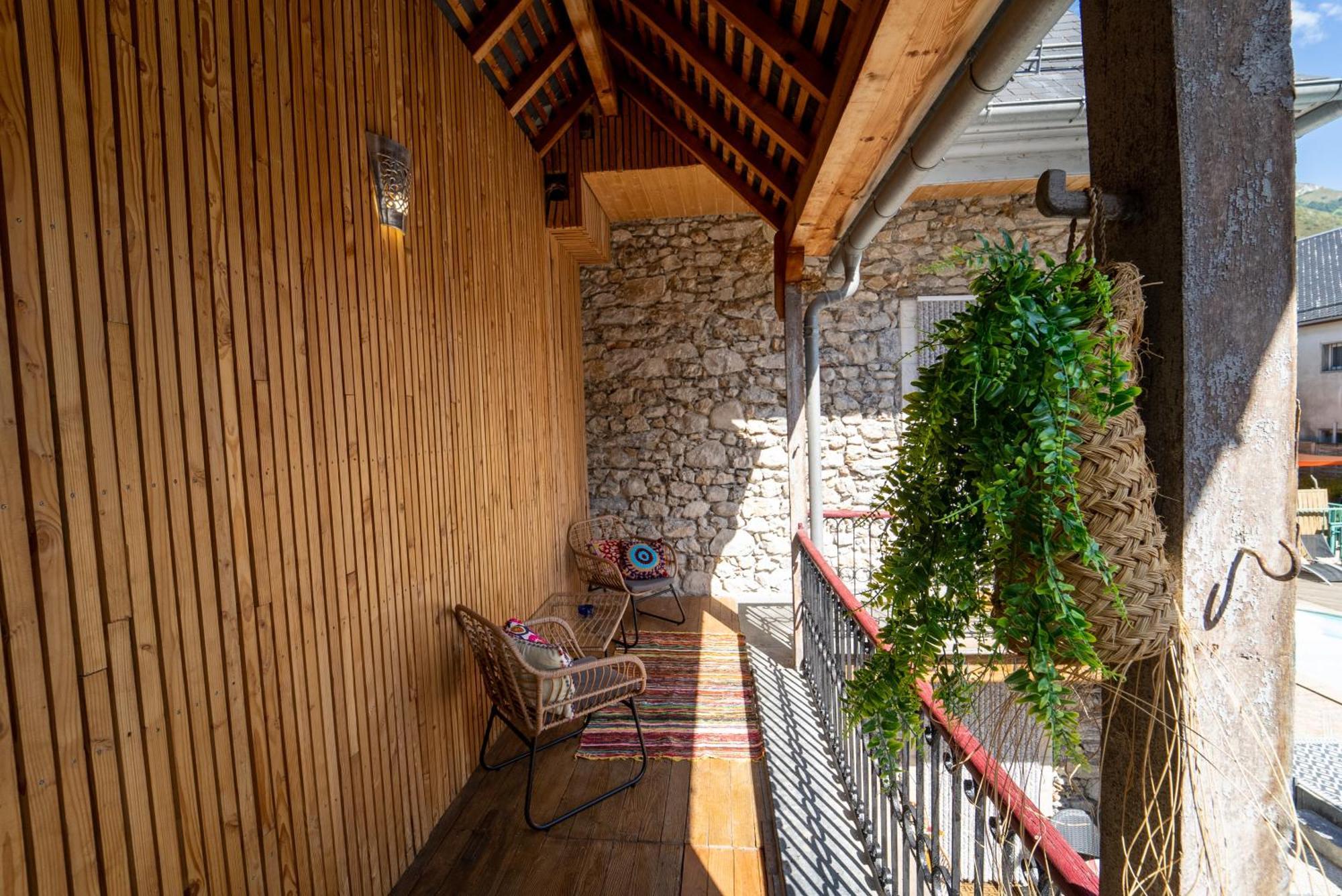 A Nouste Chambres D'Hotes Et Gite Only Adults Campan Kültér fotó